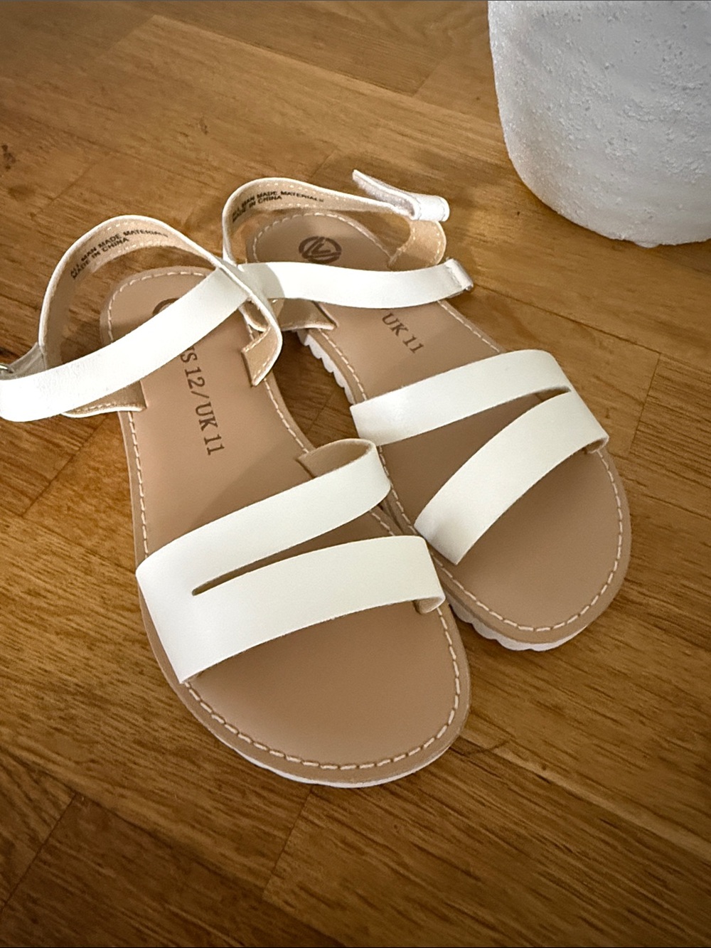 Kids White Strappy Sandals size 12